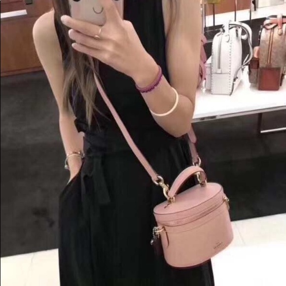 NWT Authentic Coach Runway Leather Train Bag Pink - Picture 6 of 8